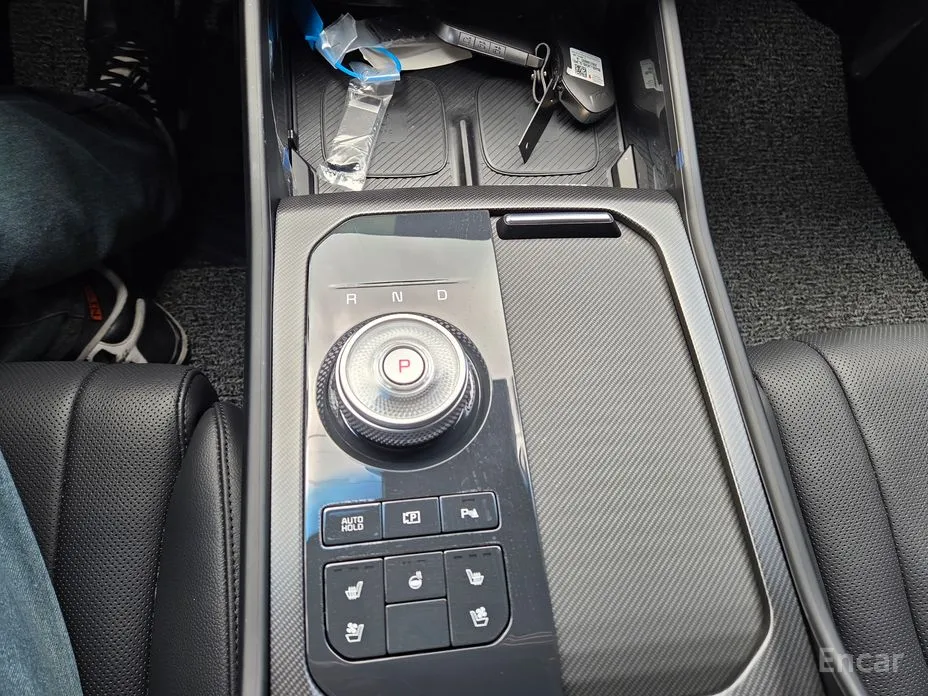 Фото 13 - Kia K8