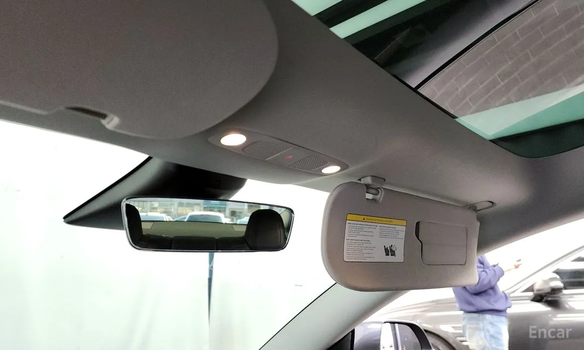 Фото 17 - Tesla Model 3