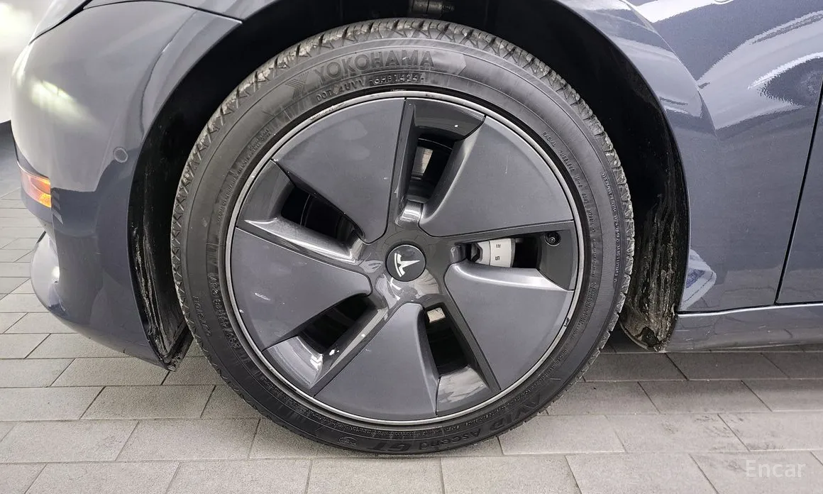 Фото 5 - Tesla Model 3