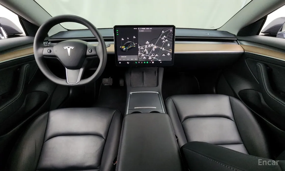 Фото 7 - Tesla Model 3