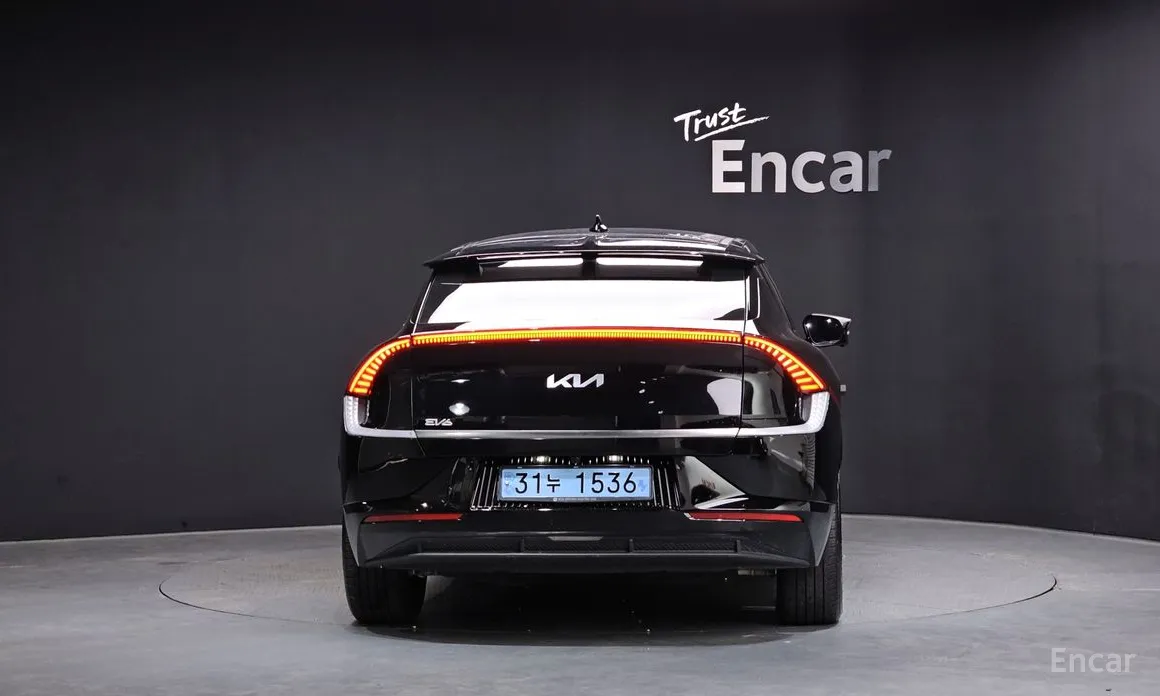 Фото 4 - Kia EV6