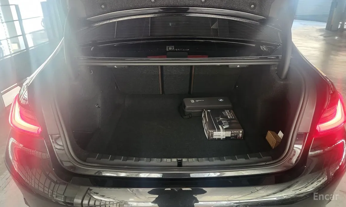 Фото 13 - BMW 3 Series