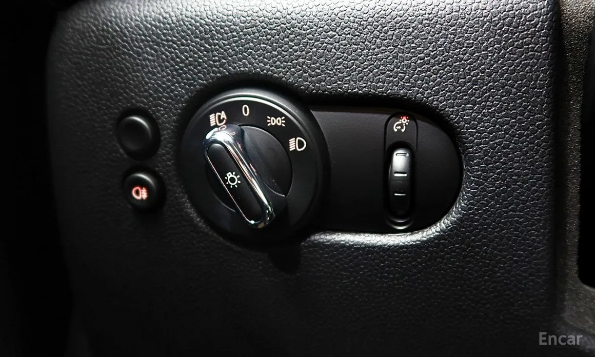 Фото 12 - Mini Cooper