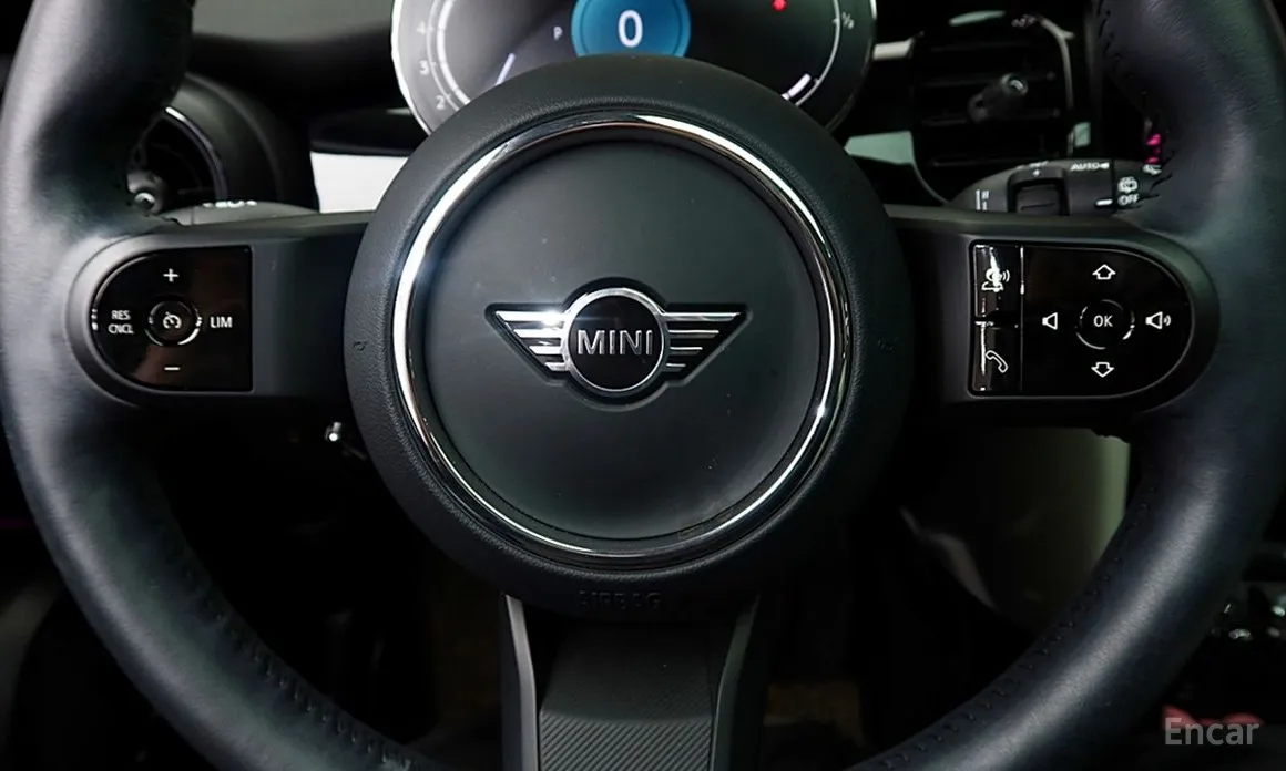 Фото 13 - Mini Cooper