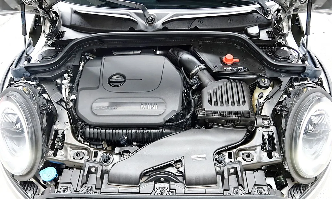 Фото 4 - Mini Cooper