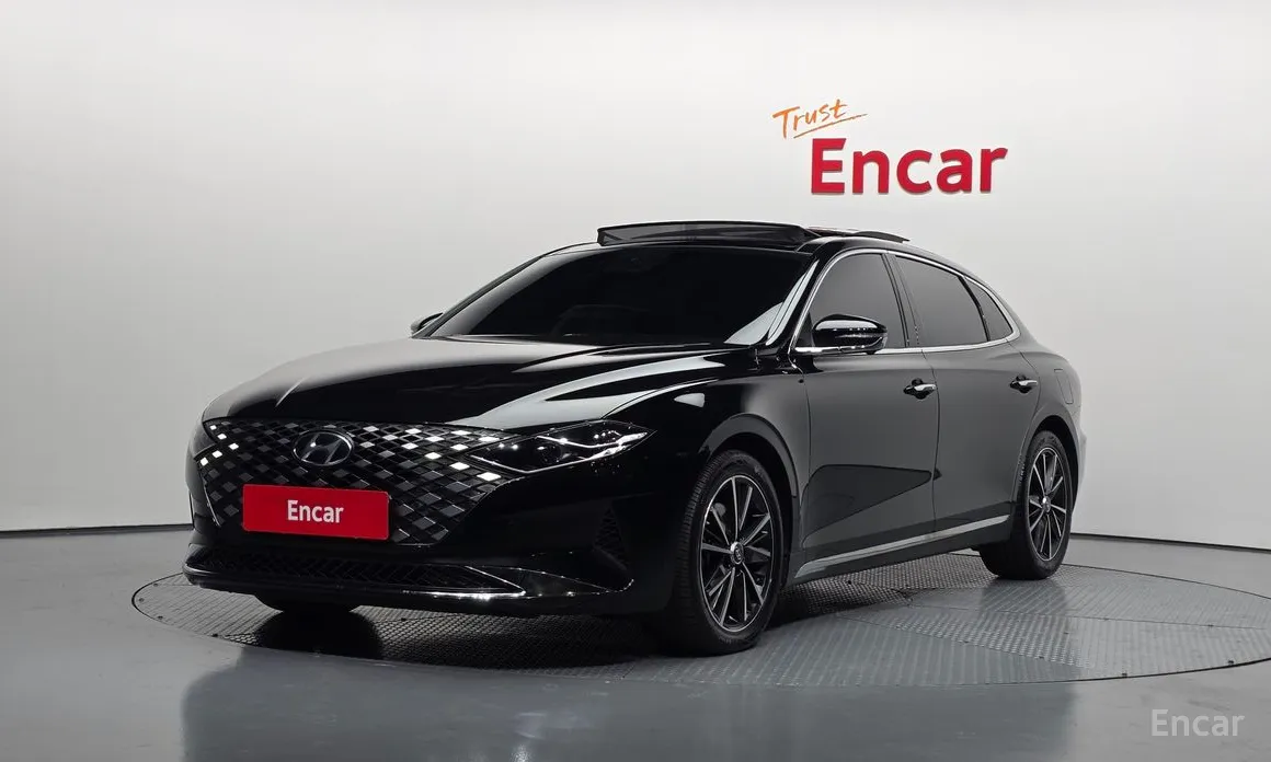 Photo 1 - Hyundai Grandeur