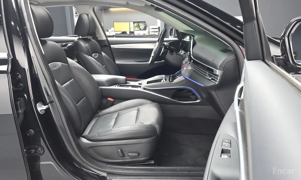 Photo 11 - Hyundai Grandeur