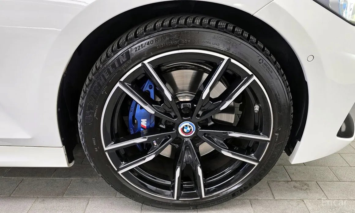 Photo 5 - BMW 3 Series