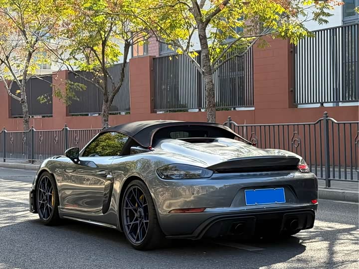 Фото 6 - Porsche 718