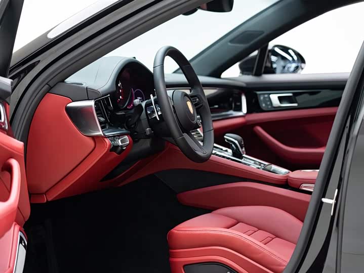 Фото 9 - Porsche Panamera