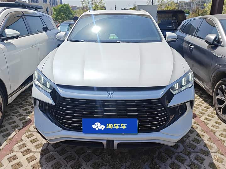 Photo 2 - BYD Song Pro Hybrid