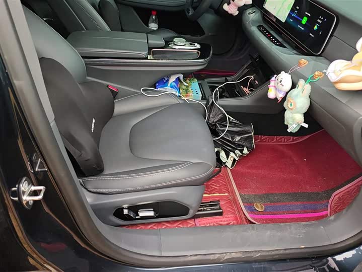 Photo 8 - BAIC Arcfox Alpha S