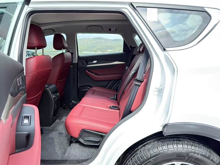 Фото 8 - Jetour X70