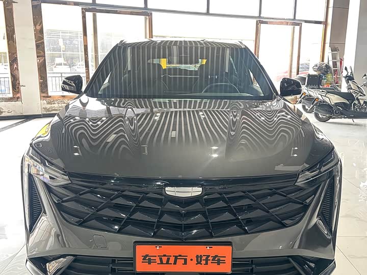 Фото 2 - Geely Atlas