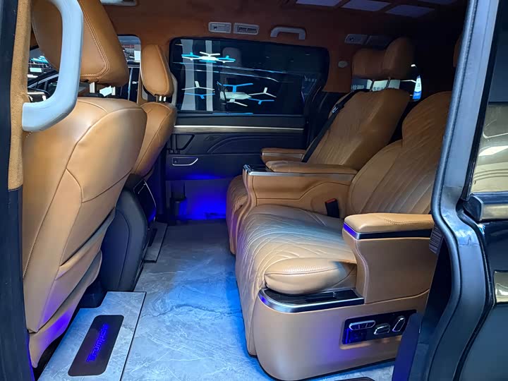 Фото 7 - GAC Trumpchi M8