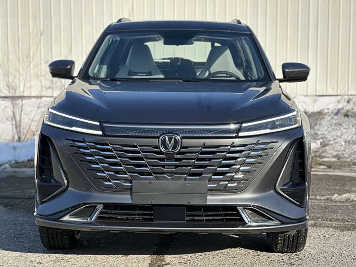 Фото 2 - Changan CS75 Plus