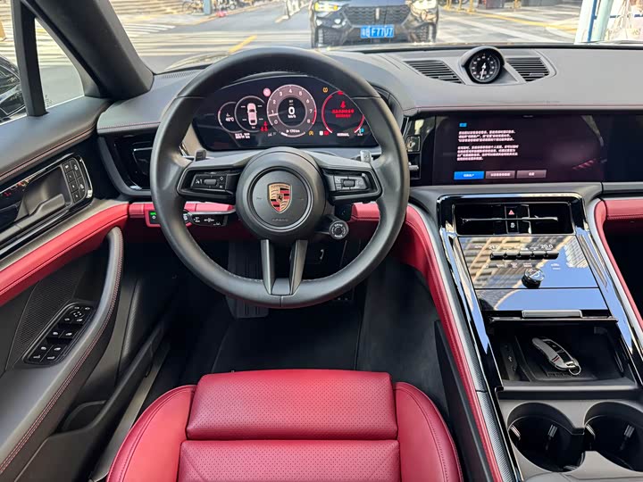 Фото 7 - Porsche Panamera