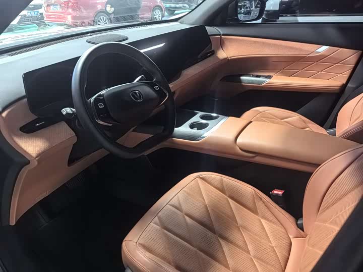 Фото 4 - Changan CS75 Plus