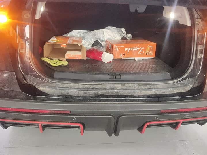 Photo 4 - Jetour Dashing