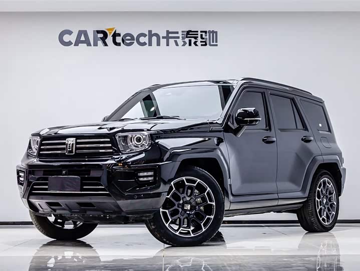 Фото 1 - Tank 700 Hybrid