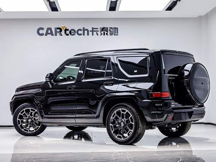 Фото 4 - Tank 700 Hybrid