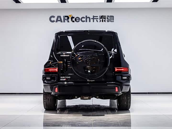 Фото 5 - Tank 700 Hybrid