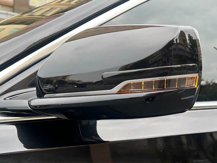 Photo 8 - Cadillac CT5