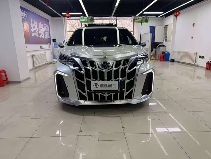 Photo 2 - Toyota Sienna