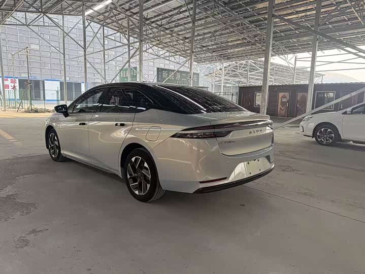 Photo 9 - GAC Aion S Plus