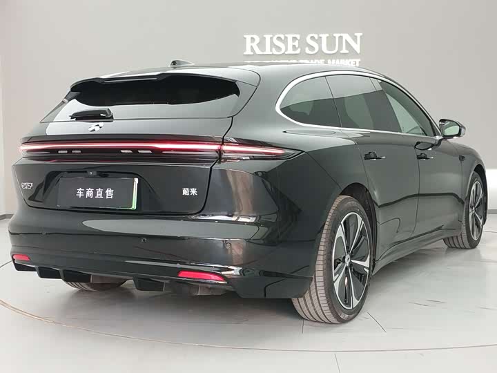 Фото 4 - Nio ET5T