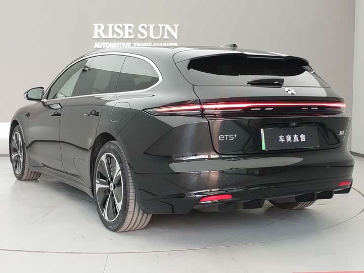 Фото 6 - Nio ET5T