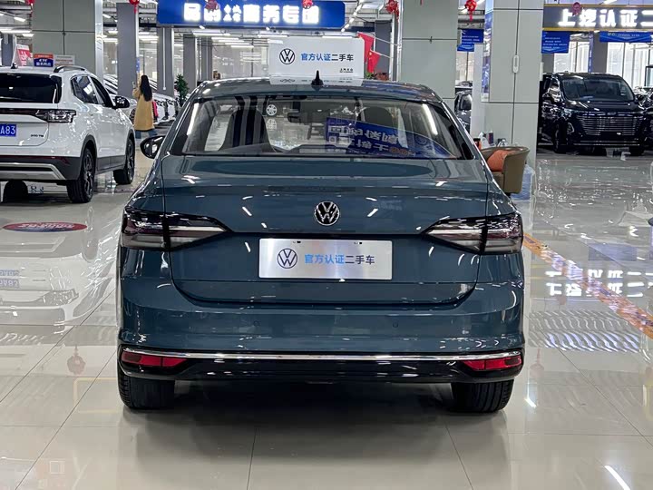 Фото 6 - Volkswagen Lavida