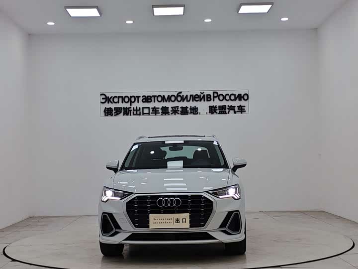 Фото 2 - Audi Q3
