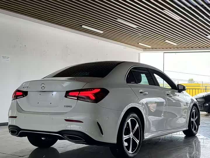 Фото 7 - Mercedes-Benz A-Class