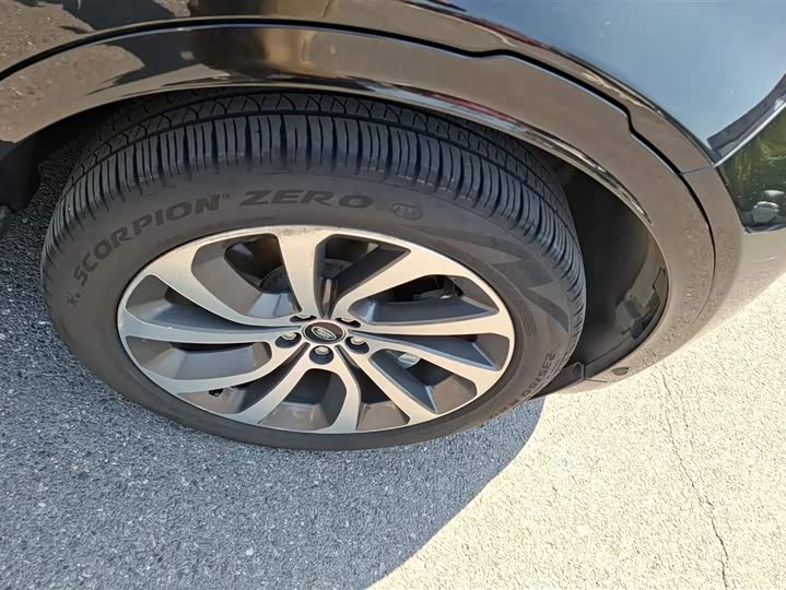 Фото 6 - Land Rover Discovery Sport Hybrid