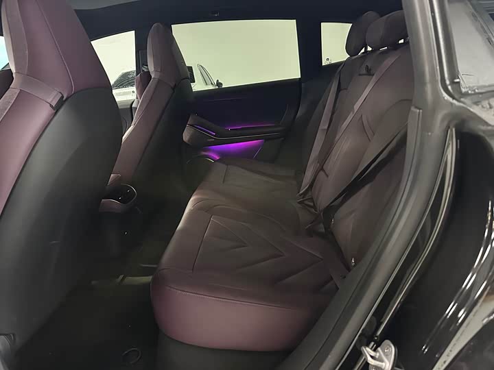 Фото 4 - Nio ET5T