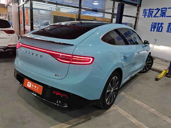 Фото 7 - Luxeed R7