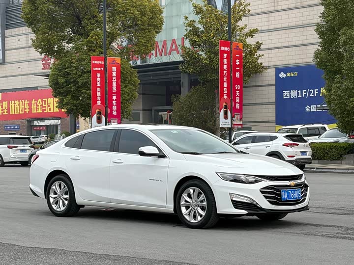 Фото 3 - Chevrolet Malibu XL