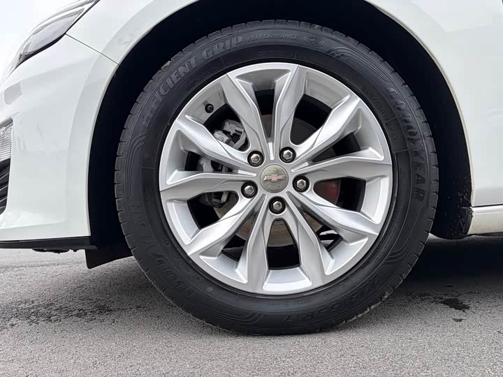 Фото 5 - Chevrolet Malibu XL