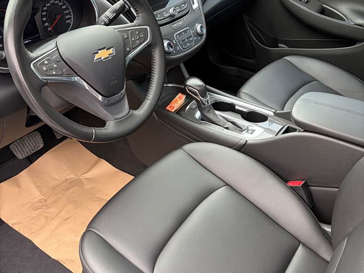 Фото 6 - Chevrolet Malibu XL