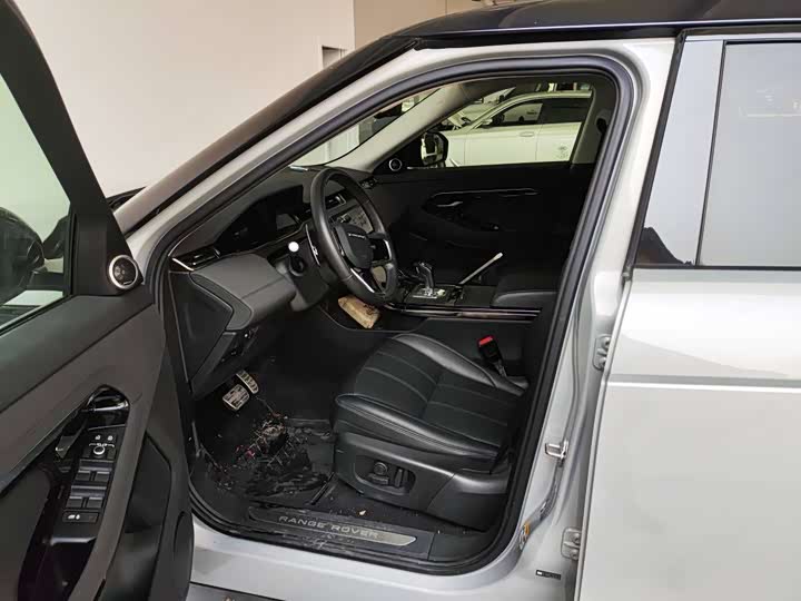 Фото 3 - Land Rover Range Rover Evoque L