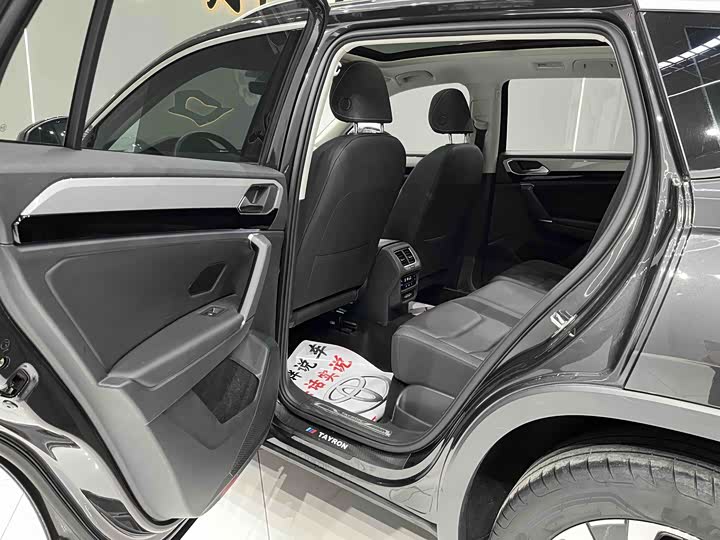 Фото 9 - Volkswagen Tayron