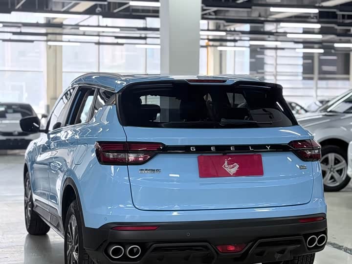 Фото 7 - Geely Coolray