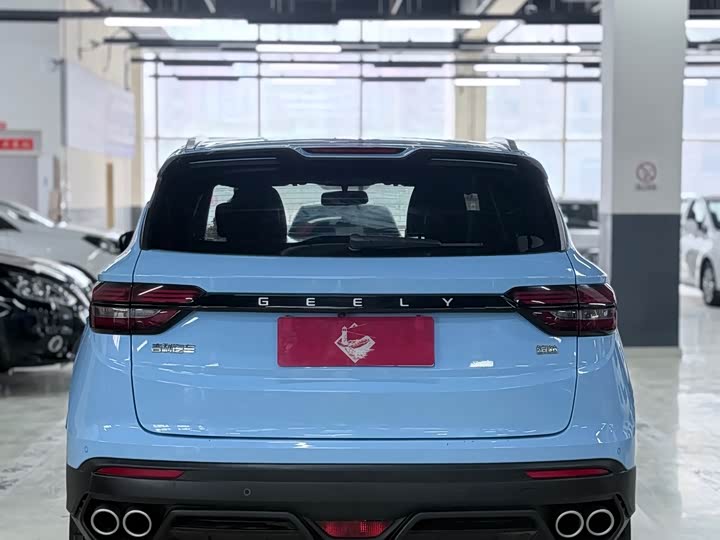 Фото 8 - Geely Coolray