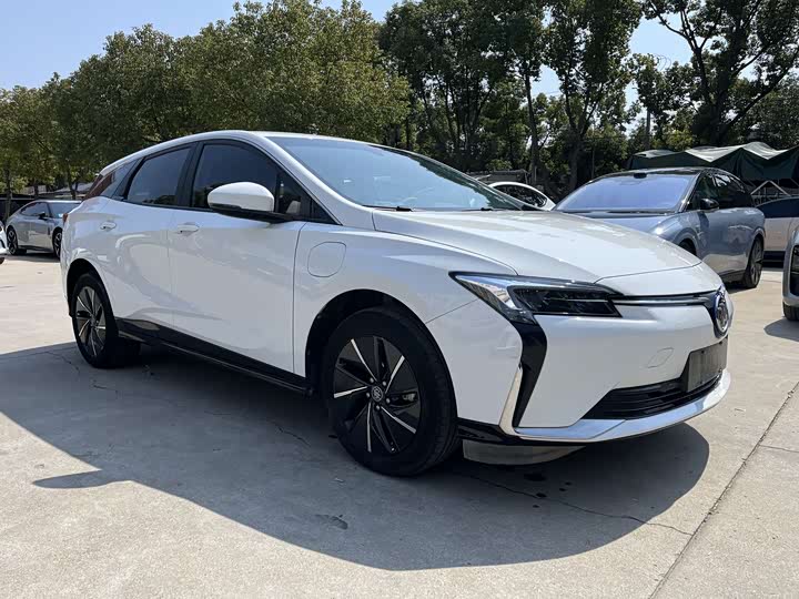 Фото 2 - Buick Velite 6