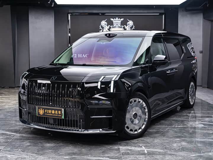 Фото 1 - Zeekr 009