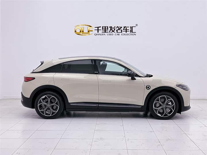 Фото 8 - Smart #3