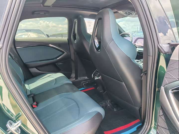 Фото 8 - MG Motor 7