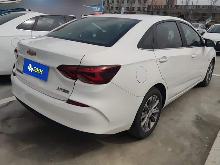 Фото 3 - Chevrolet Monza