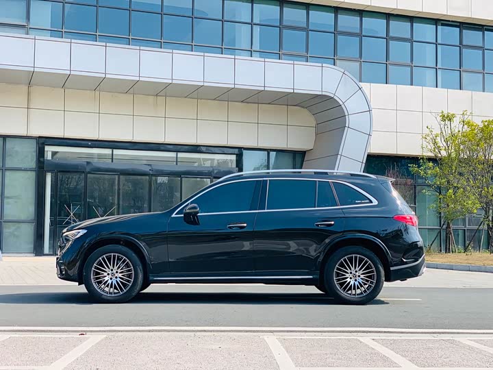 Фото 4 - Mercedes-Benz GLC-Class